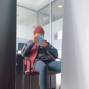 Meet your Posher, Chanel